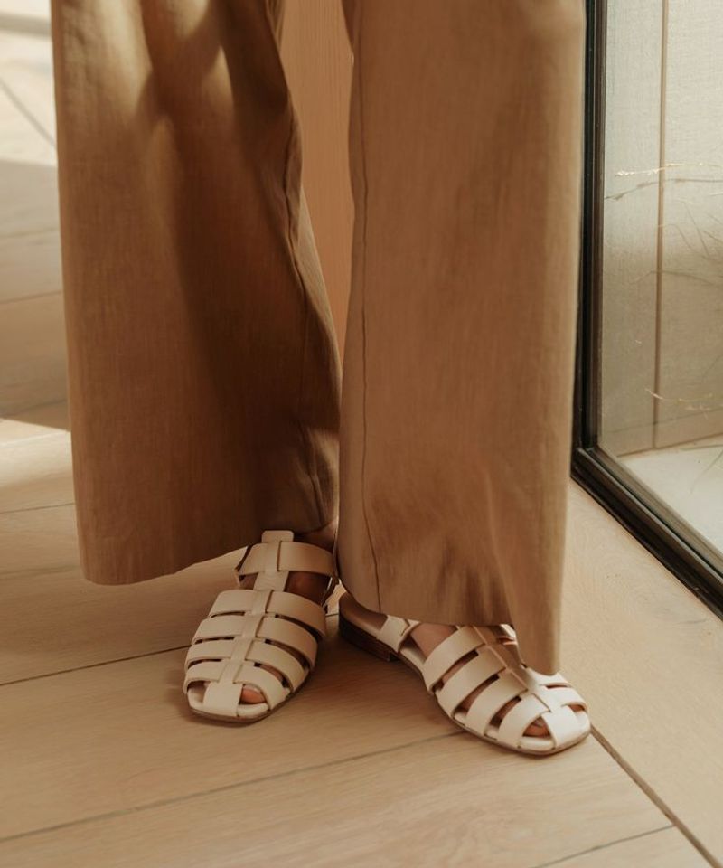 Fisherman Sandals in Leather or Raffia