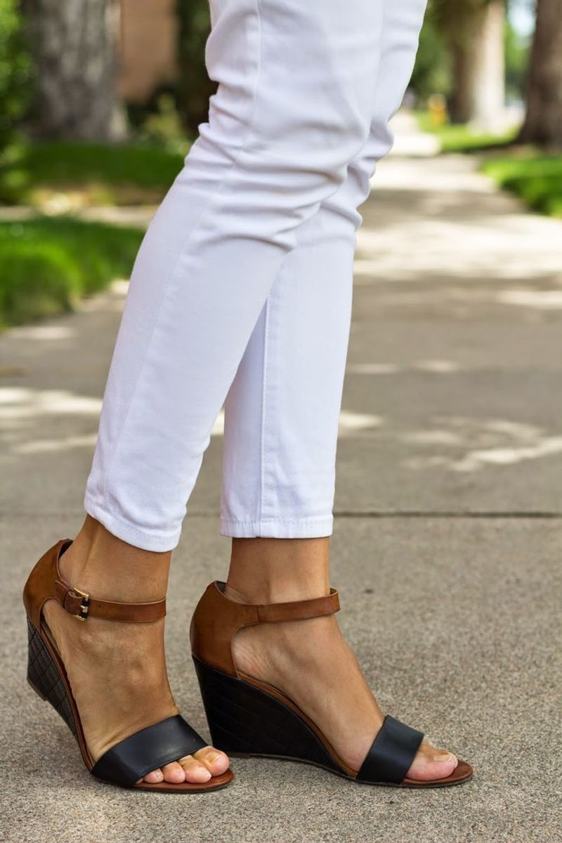 The Effortless Wedge