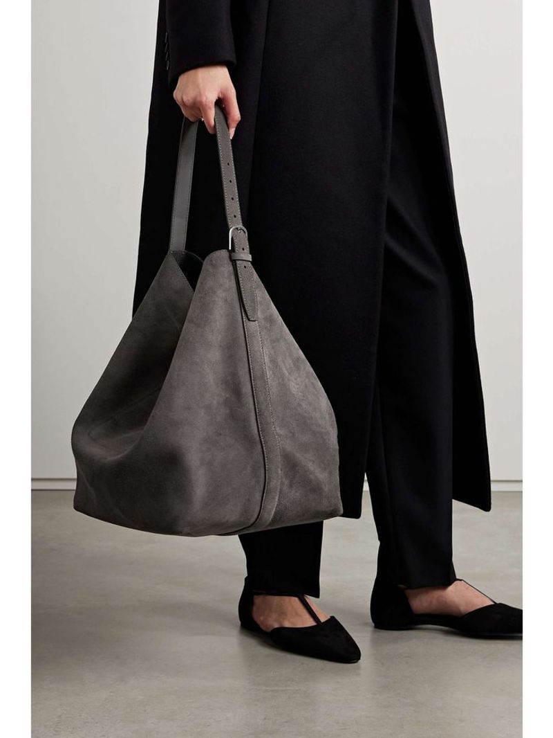 Pointed-Toe Flats