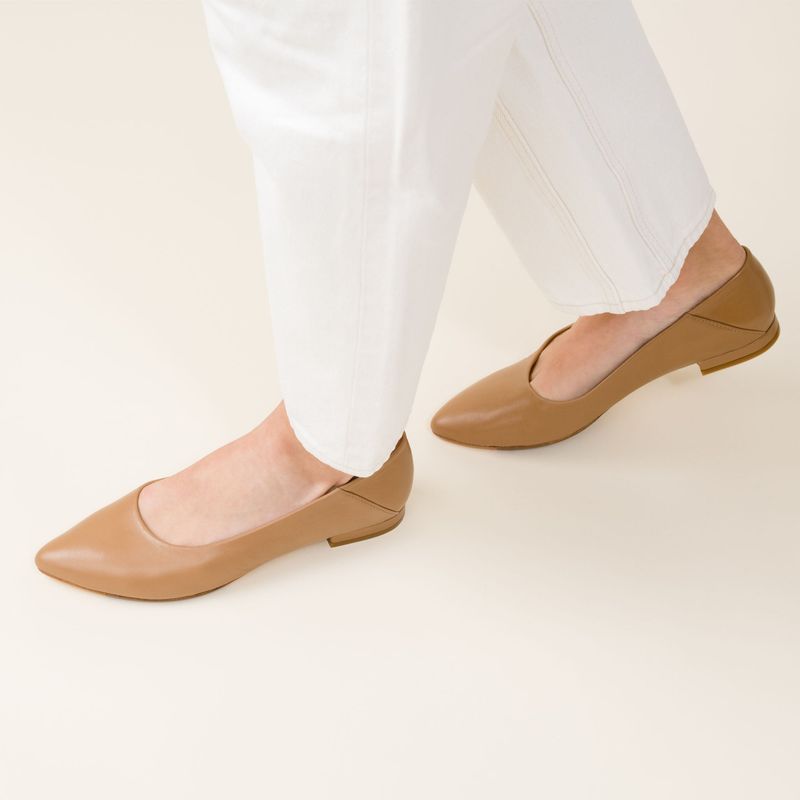 Almond-Toe Leather Ballet Flats
