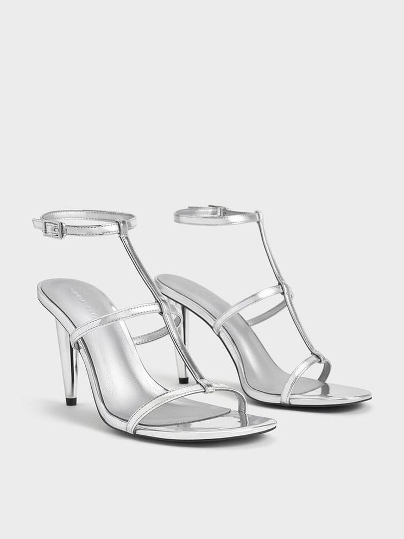 Metallic T-Strap Minimalist
