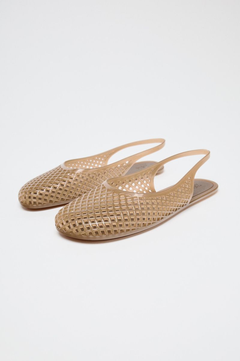 ZARA Rubberized Effect Slingback Shoes