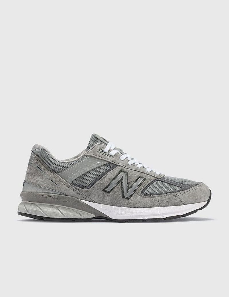 New Balance 990v5
