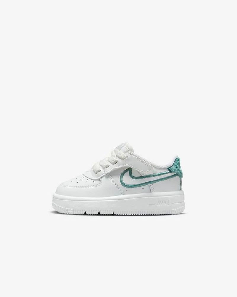 Nike Force 1 Low LV8 2 EasyOn
