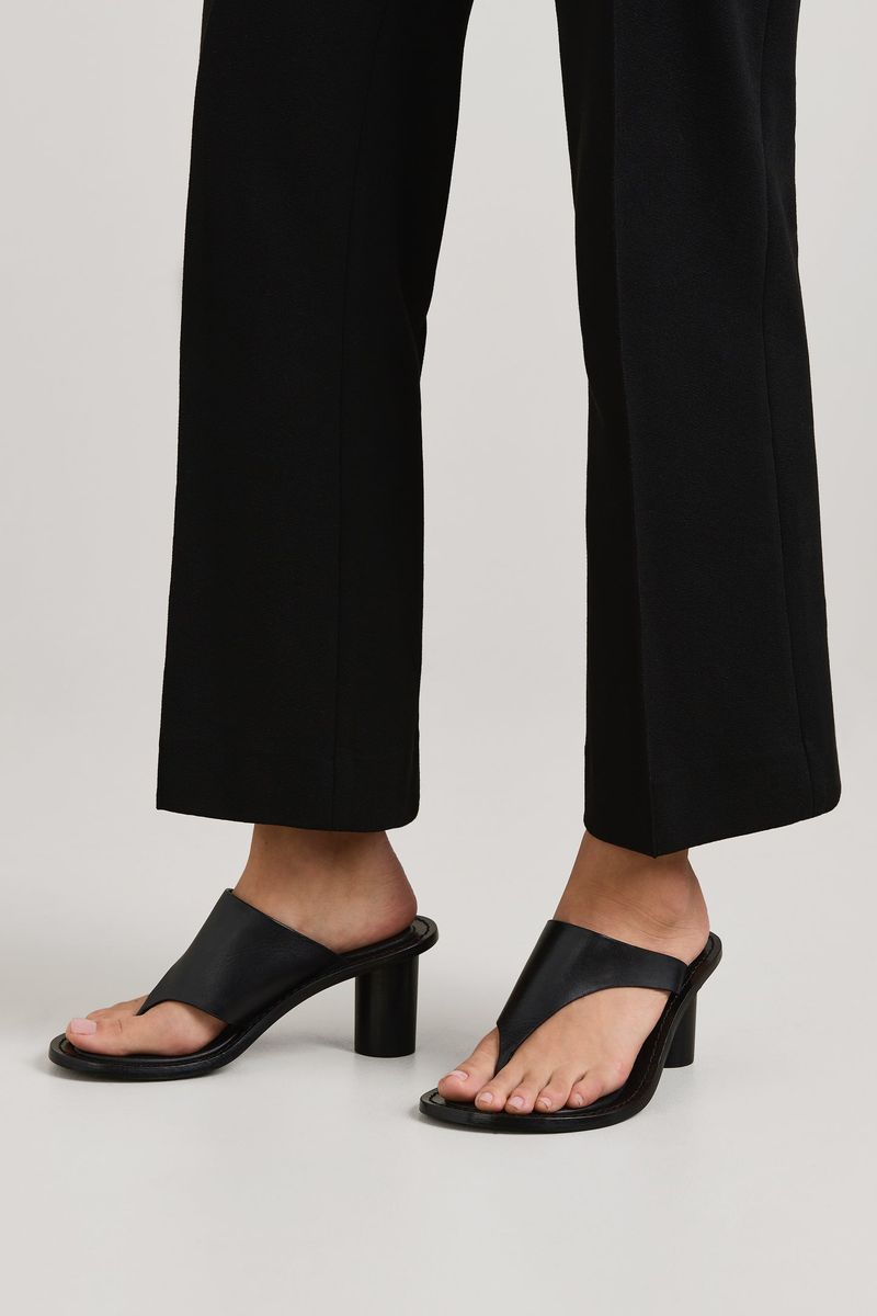 A.Emery Hardie Leather Thong Sandals