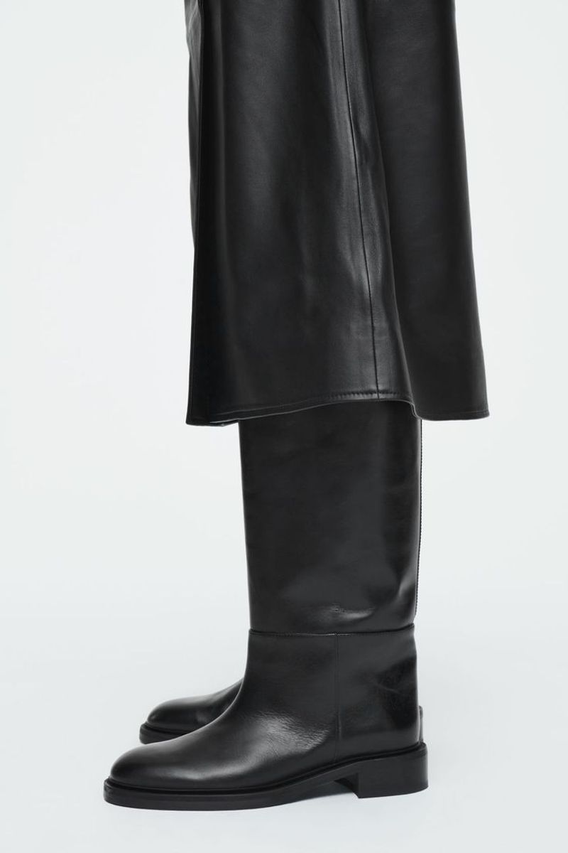 Tall Stiff Riding Boots