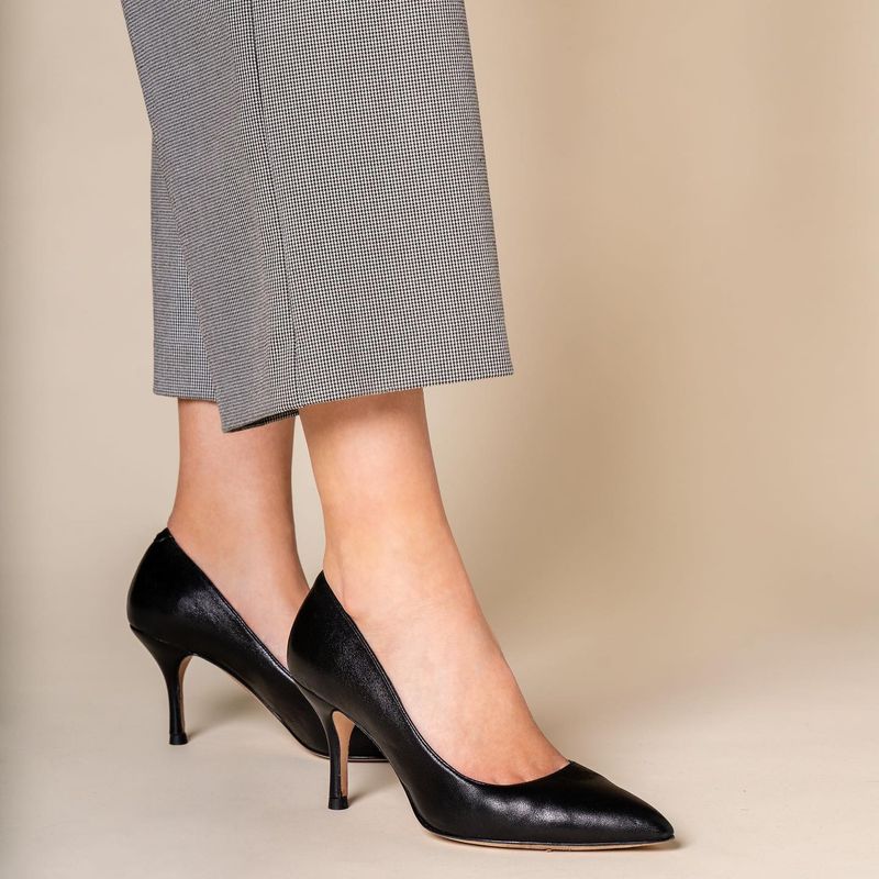 Ally Shoes Classic Pumps