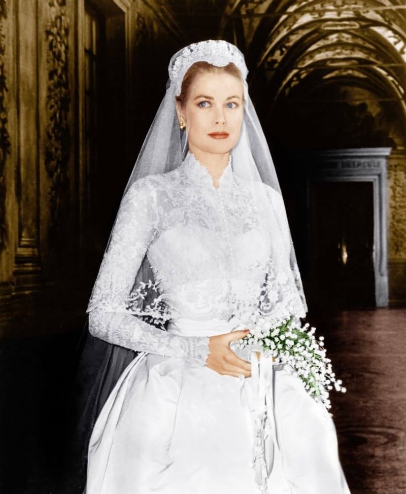 Grace Kelly’s Long-Sleeve Lace Ball Gown (1956)