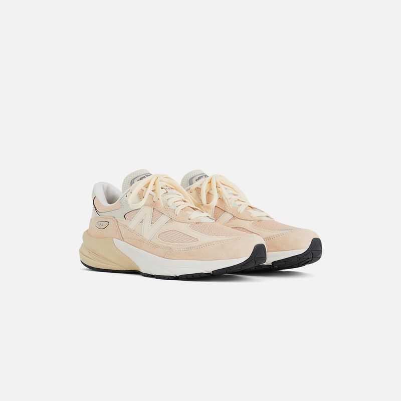 New Balance Made in USA 990v6