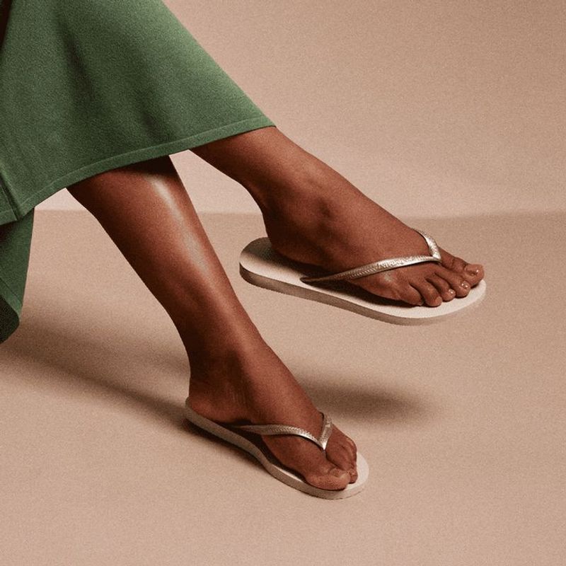 Havaianas Women's Slim Flip Flop