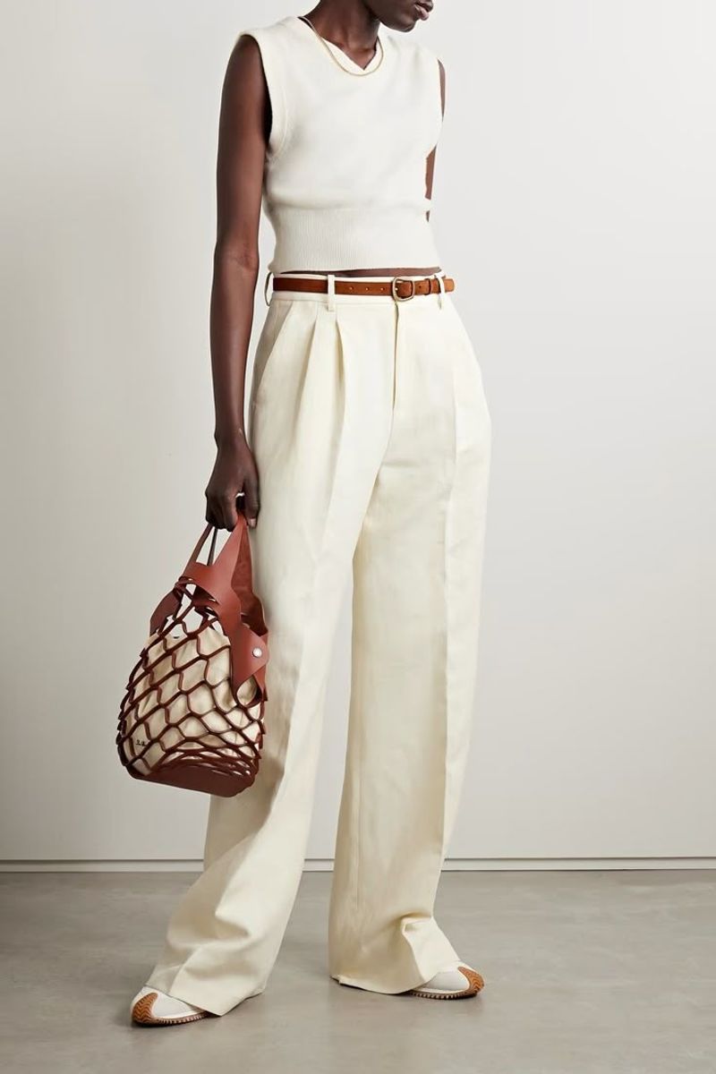 Experiment with Monochromatic Looks