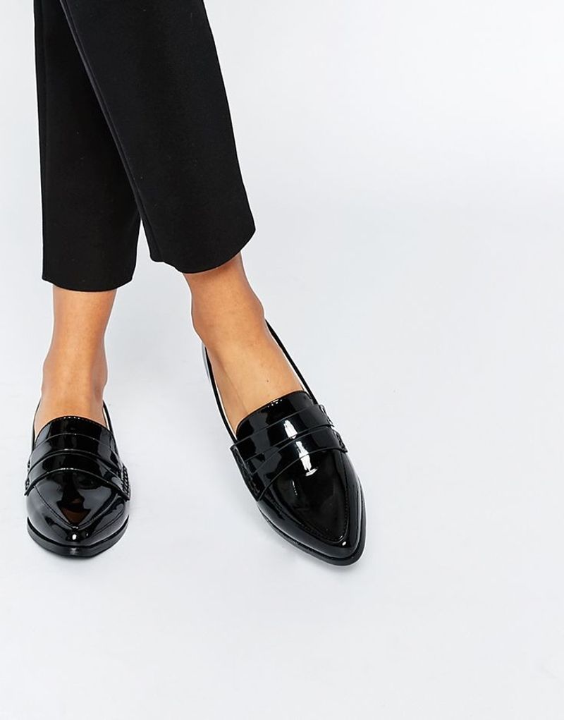 Patent Leather Loafers in Pointy Silhouettes