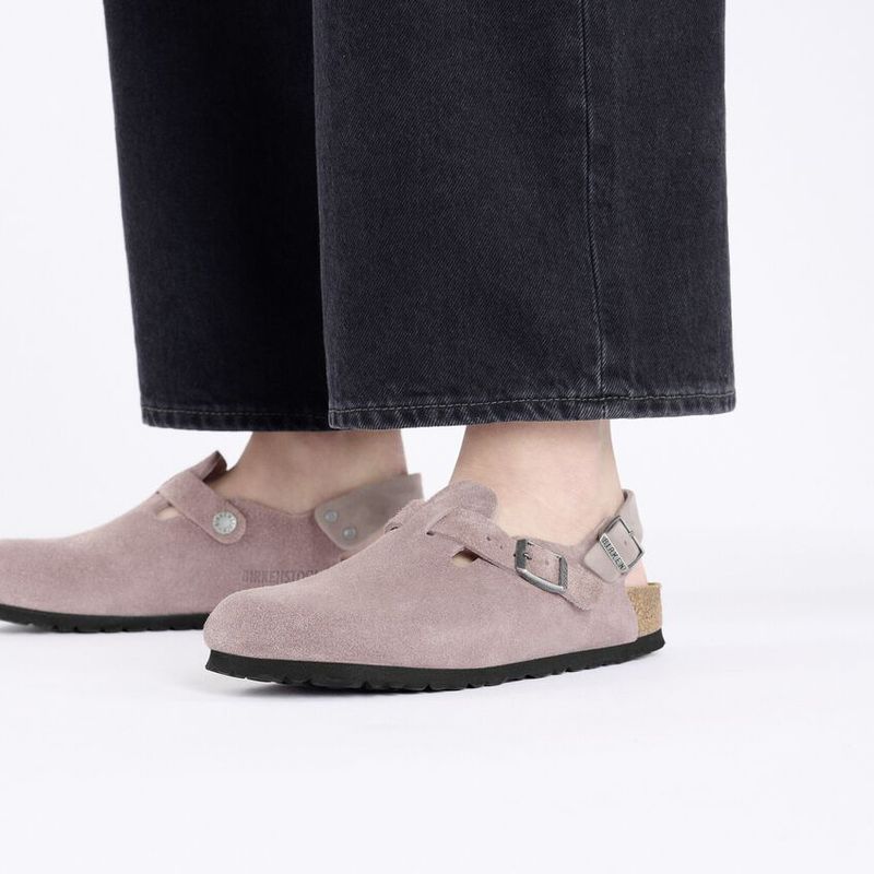 Work-Ready Comfort: Tokio Suede Leather