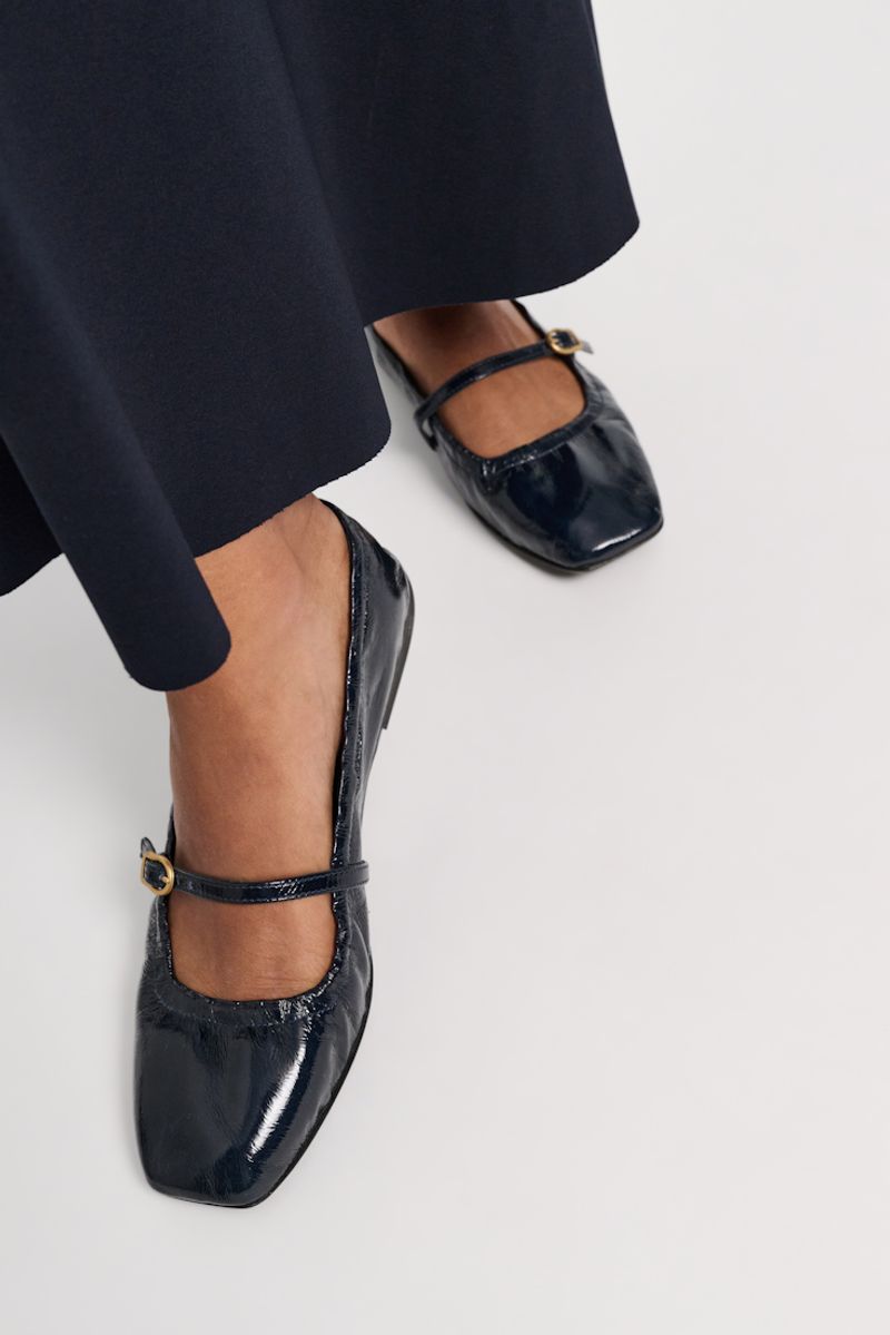 Glossy Ballet Flats with a Square Toe