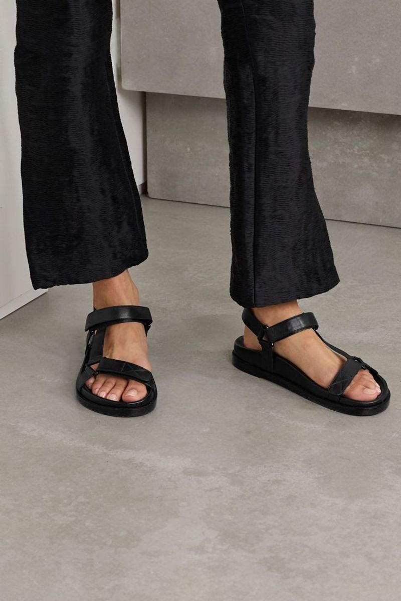 Choosing the Wrong Shoes for the Outfit