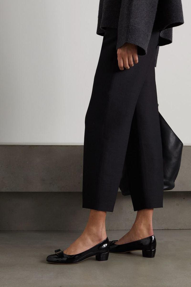 Ferragamo Vara Pumps