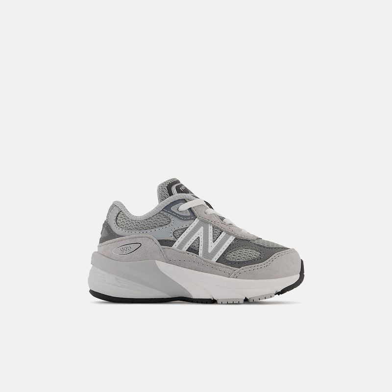New Balance Kids 990v6