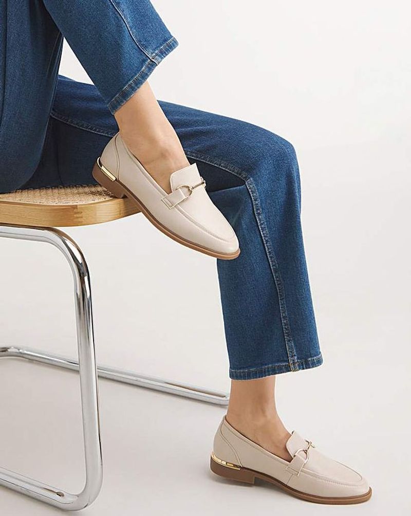 Loafers in Skin-Tone Shades