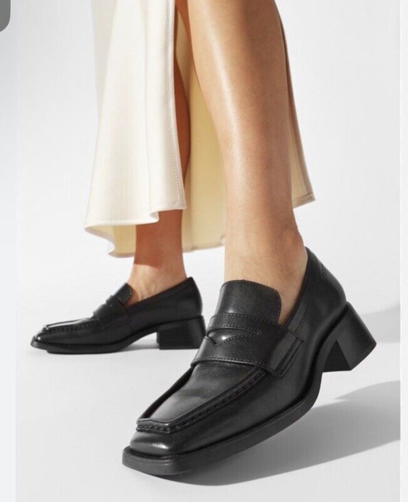 Square, Heavy Loafers