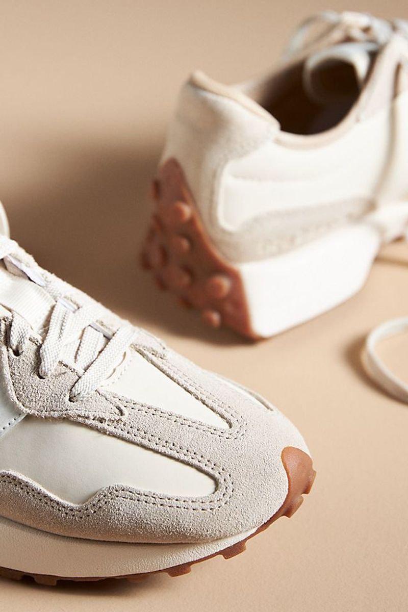 New Balance 327 Sneakers