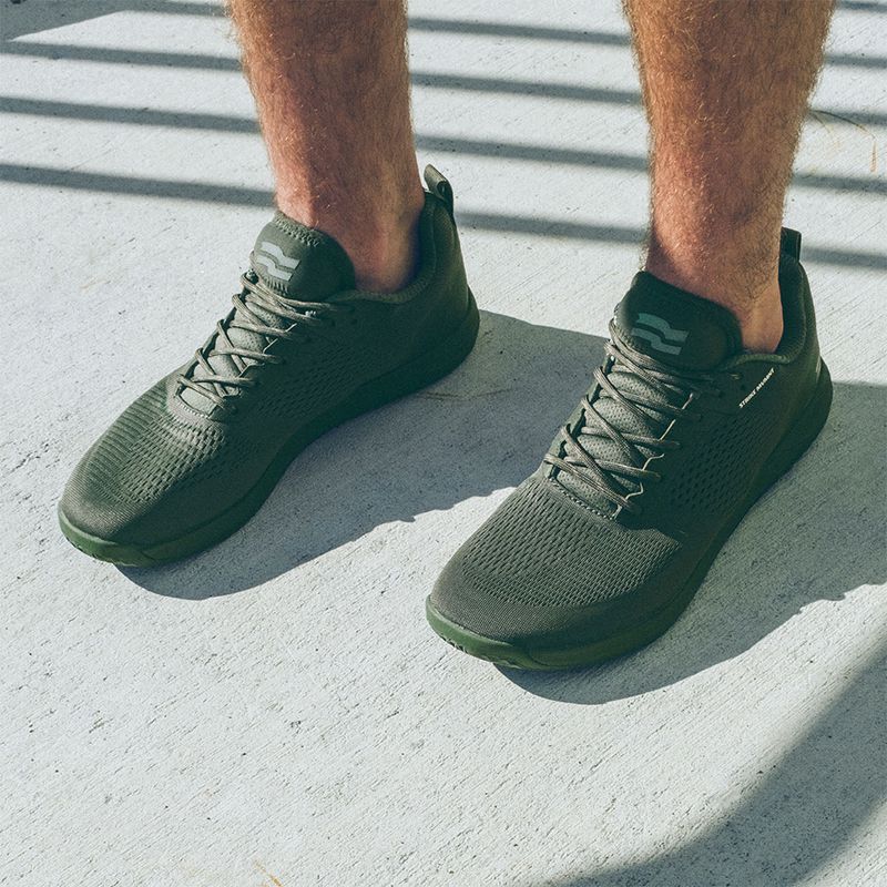 STR/KE MVMNT Haze Trainer