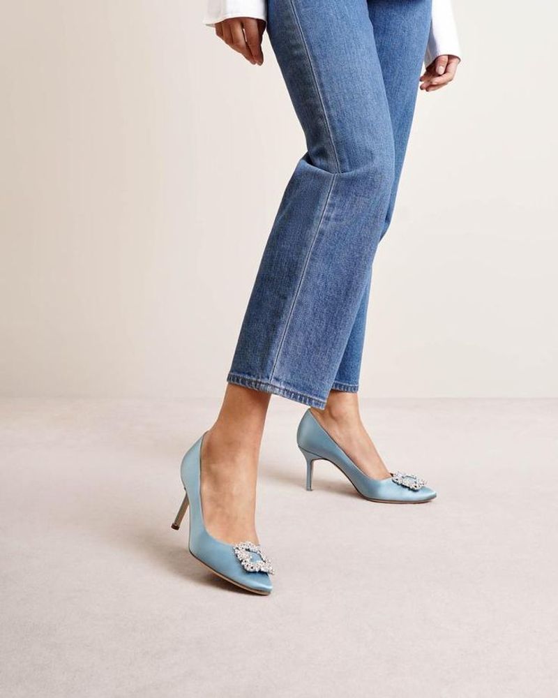 Manolo Blahnik Hangisi 70 Satin Pumps