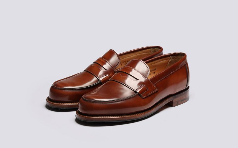 Apron-Toe Shell Cordovan Loafer