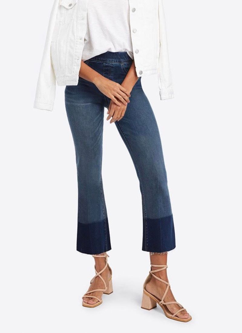 Cropped Flare Jeans