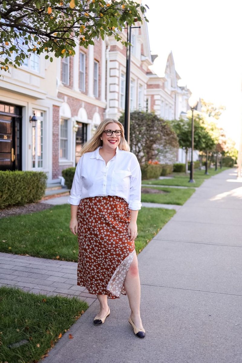 Skirts with Elastic Waistbands and Dated Florals