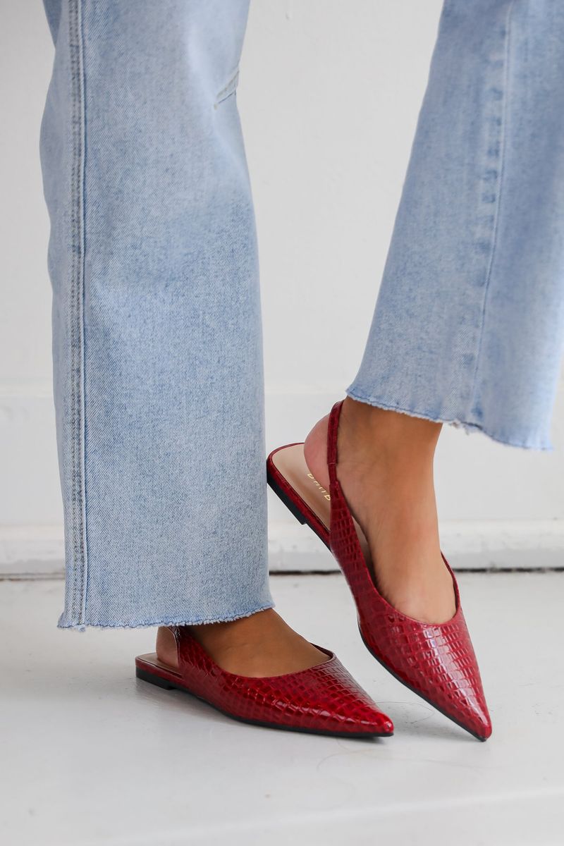 Almond-Toe Slingback Flats in Soft Leather