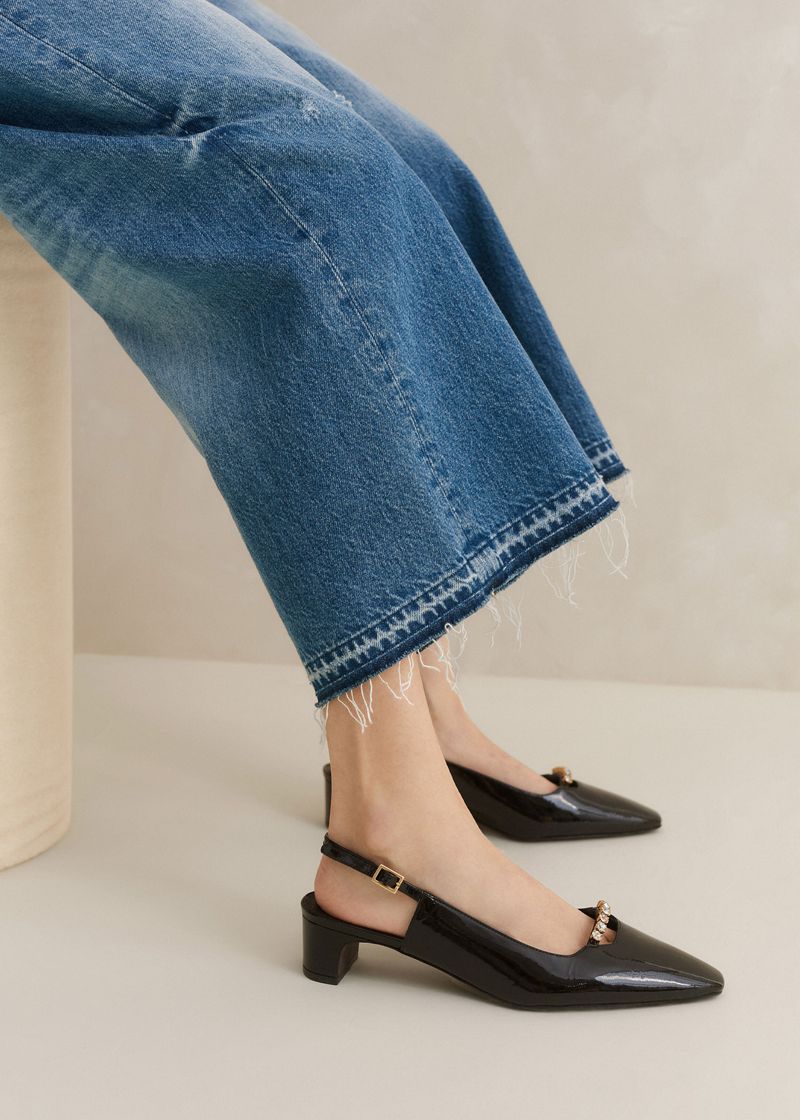Overly Pointy Kitten Heels