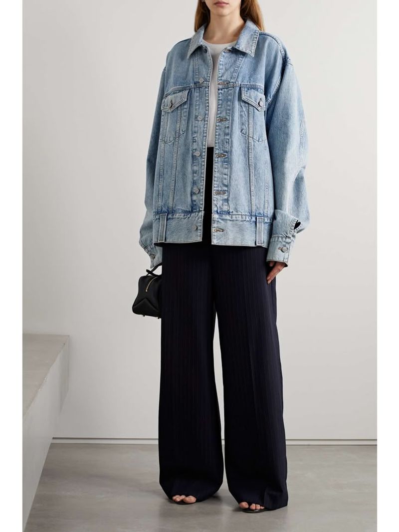 Wearing Clothes That Are Too Baggy or Oversized