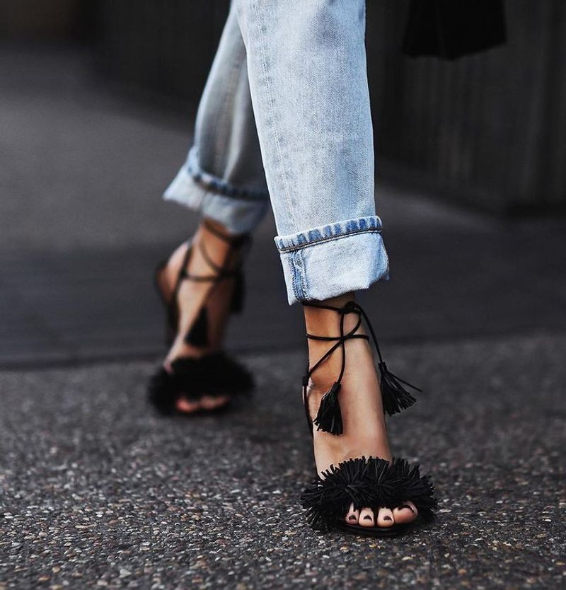 Fringe and Tassel Details