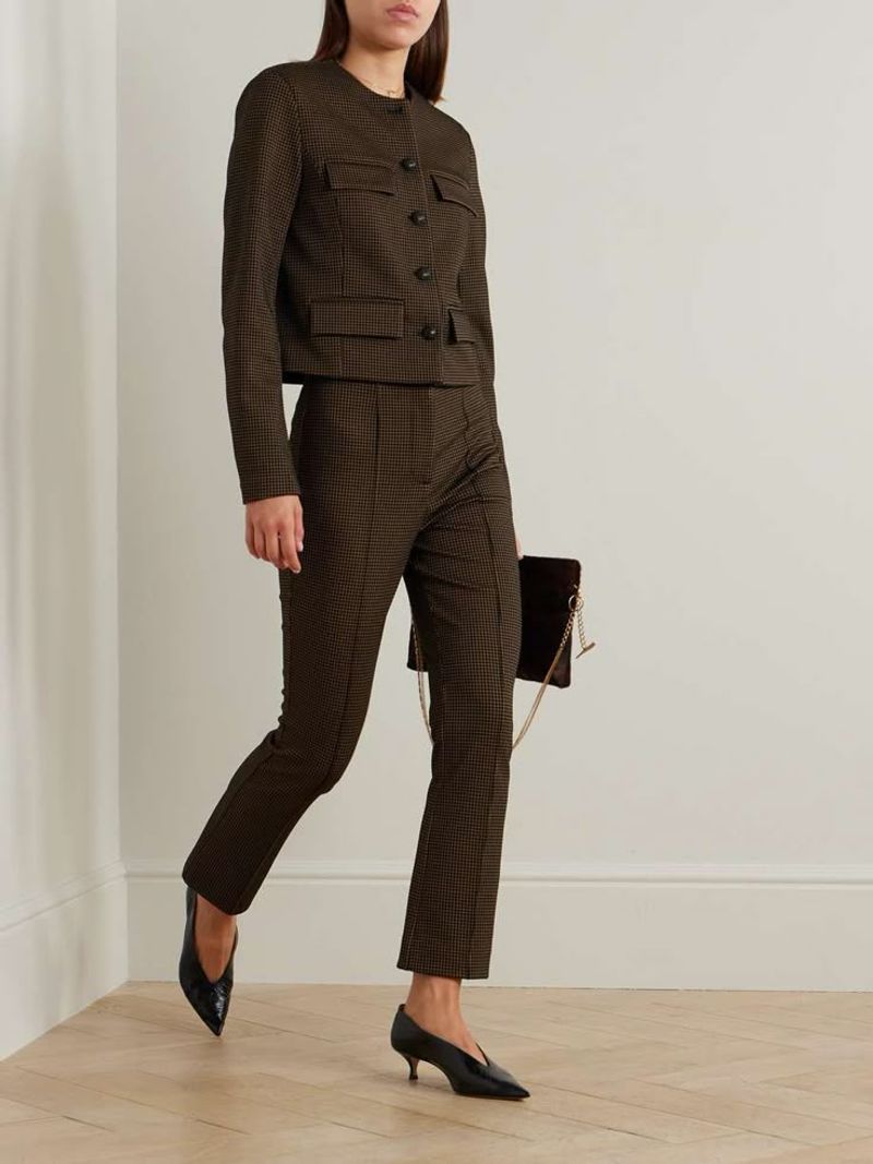 Pointed-Toe Kitten Heels